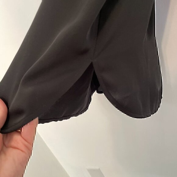 NIC+ZOE NIC ZOE Trimmed Tone Blouse Black Vegan Leather Trim V-Neck Long Sleeve - Picture 5 of 13